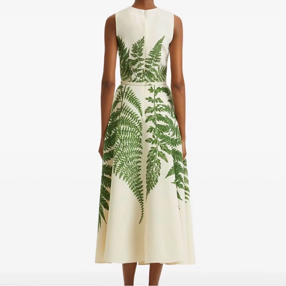 Sleeveless Cream Maxi Dress with Green Fern Print Size 4 - Picture 2 of 6